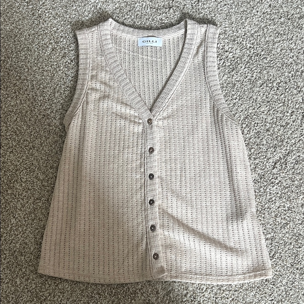 Gilli Light Tan Sleeveless Knit Top